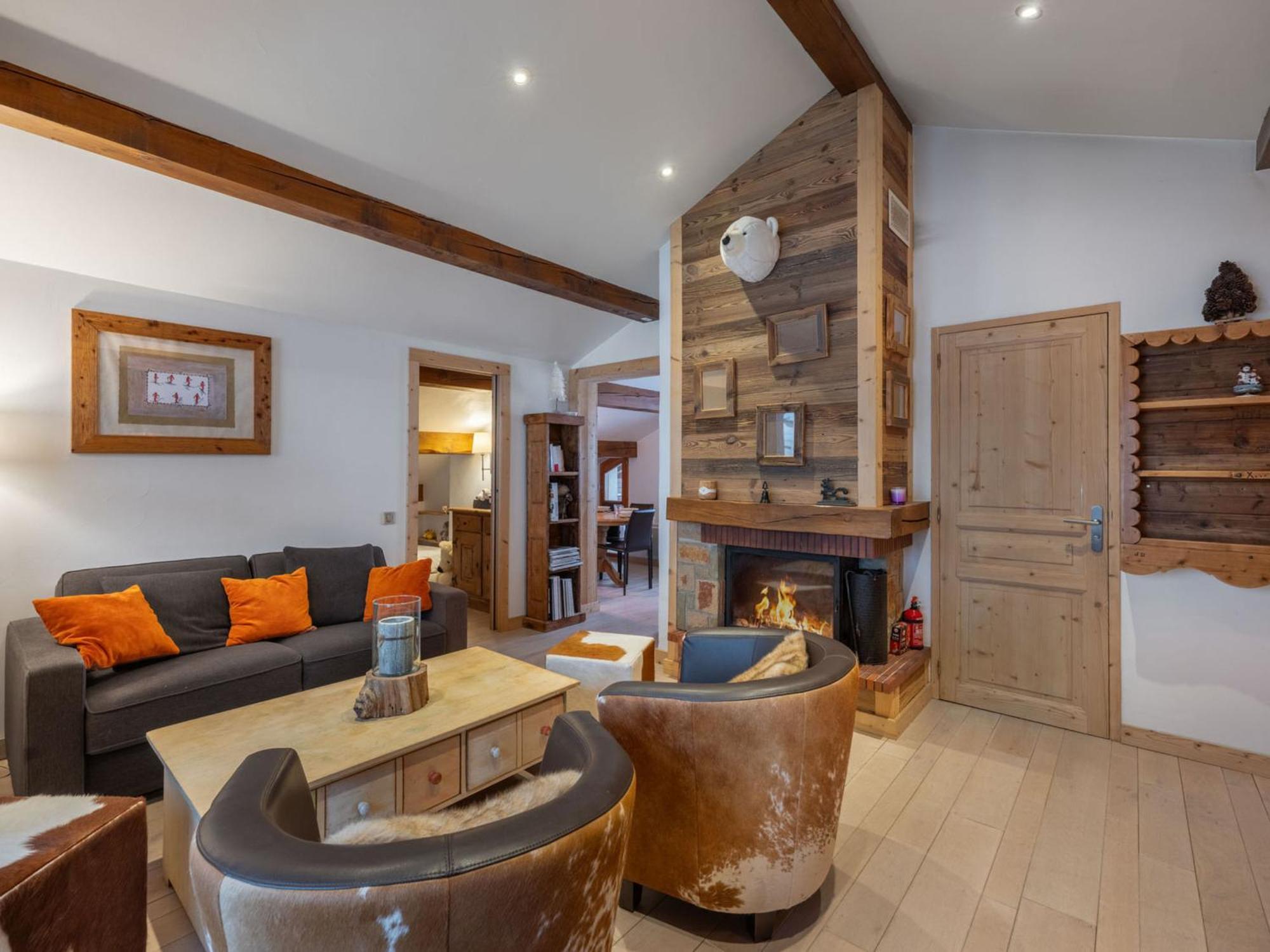 Appartamento De Charme Traversant A Moriond, Proche Remontees Et Commerces - Fr-1-563-145 *